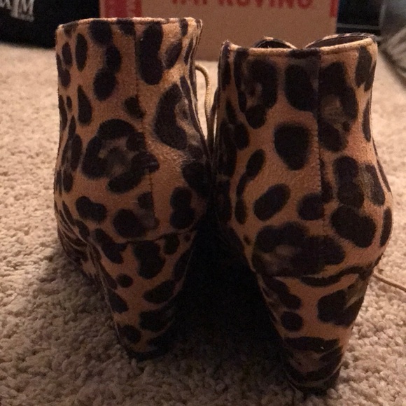 Leopard Wedges - Picture 4 of 5